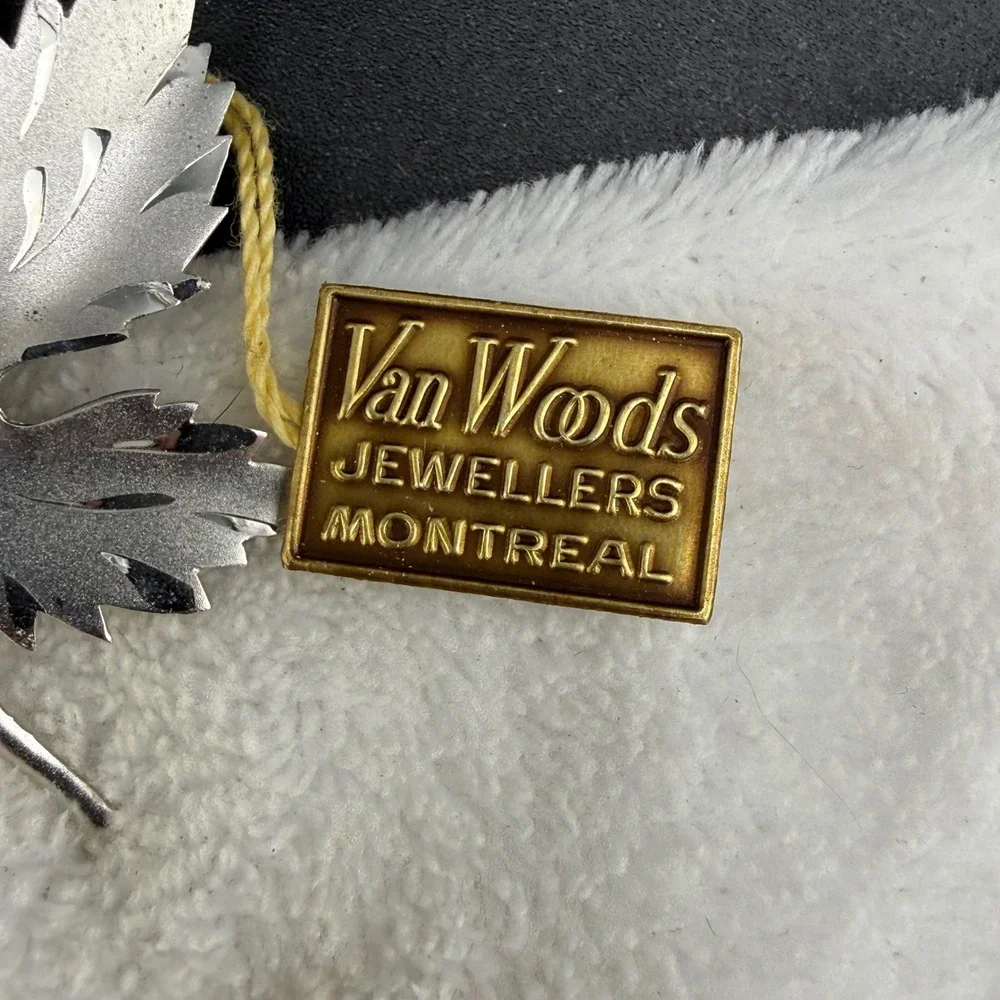 Van Woods Jewellers we do